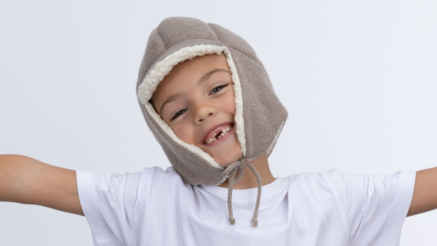 An autism helmet that enables the safety from head banging Ribcap